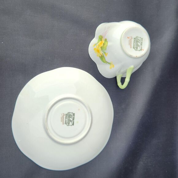 Primrose Pattern Tea Cup Dainty Shape Shelley Bone China Spring Flowers February - Picture 4 of 10